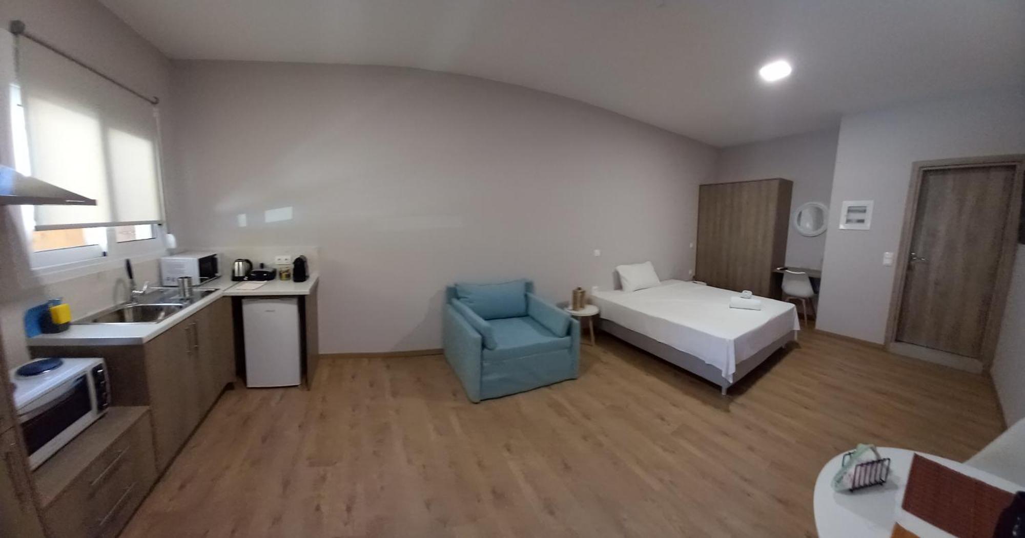 Thalassa Almyros Apartments Verga Kalamata Exteriör bild