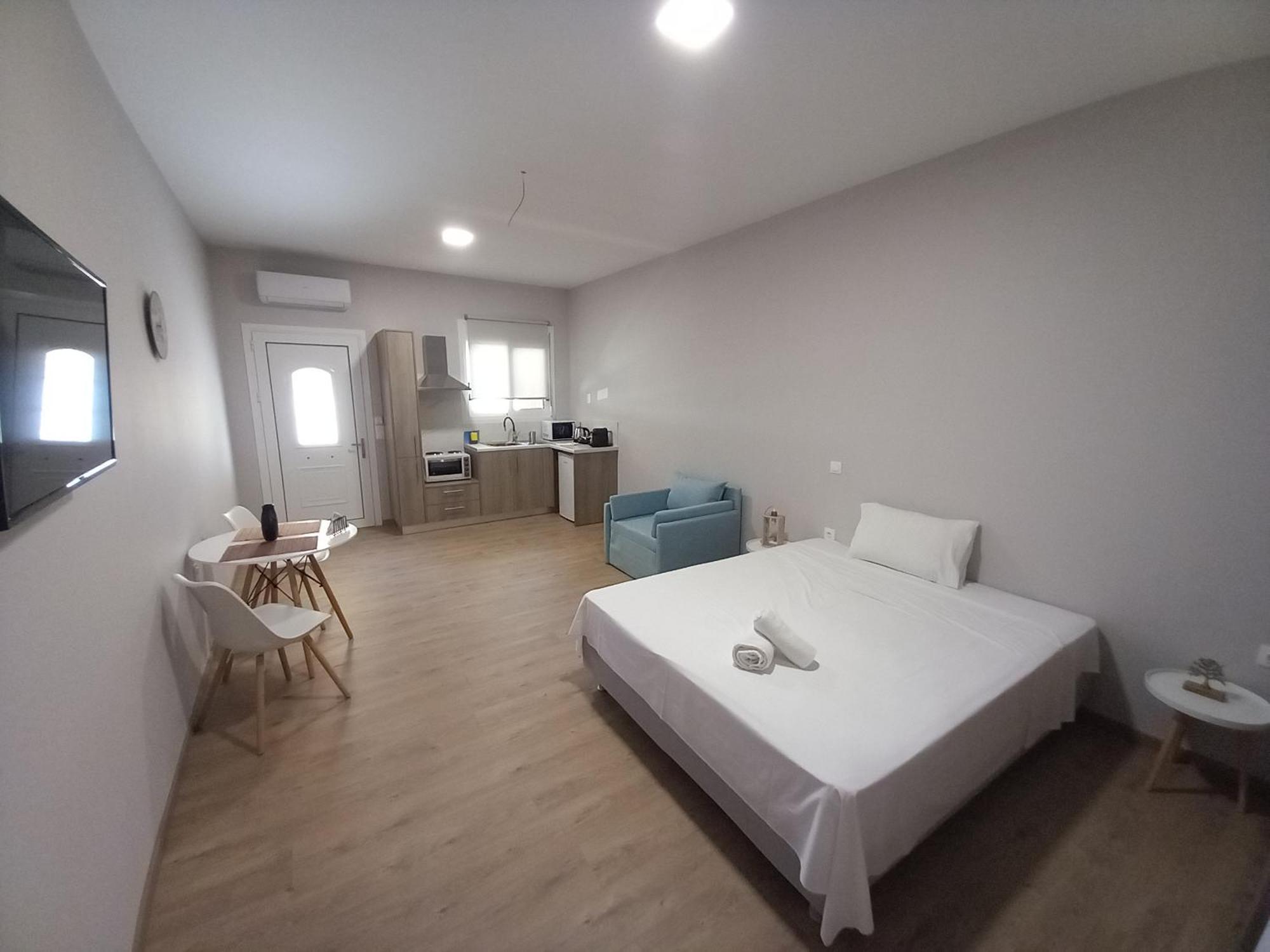 Thalassa Almyros Apartments Verga Kalamata Exteriör bild